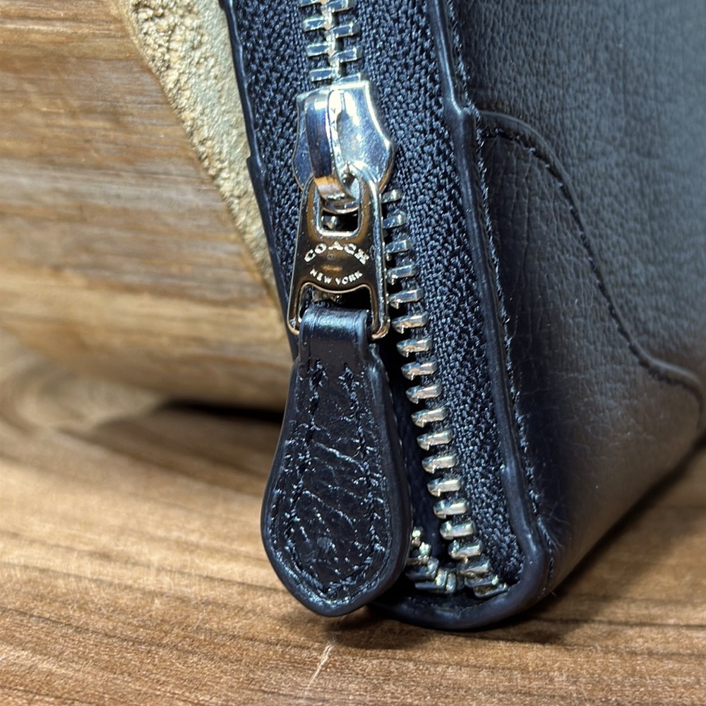 COACH Mickie Accordion Zip Wallet in Black Grain Leather - Picture 5 of 16